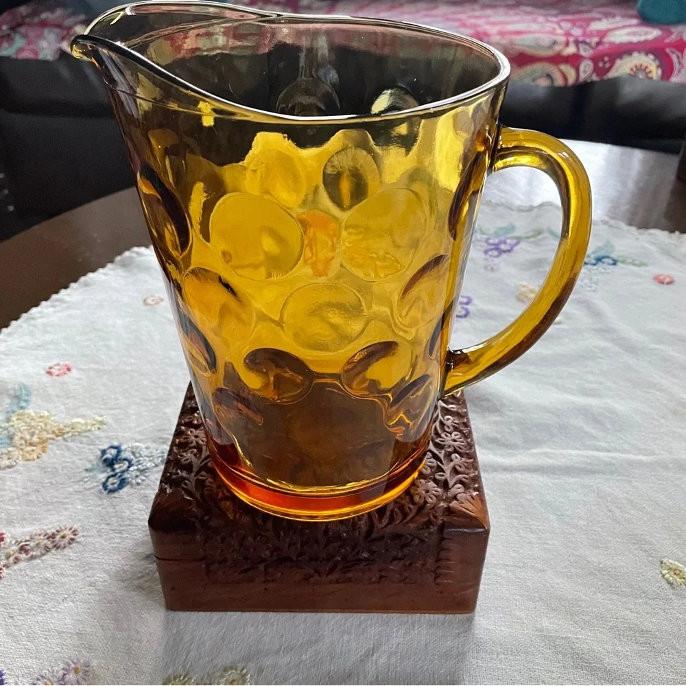 Vintage Hazel Atlas Amber Gold Coin Eldorado Lipped Ice Tea Pitcher. 64 oz.